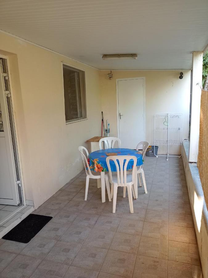 Charmant Appartement Verdoyant Le Morne-Vert Exterior foto