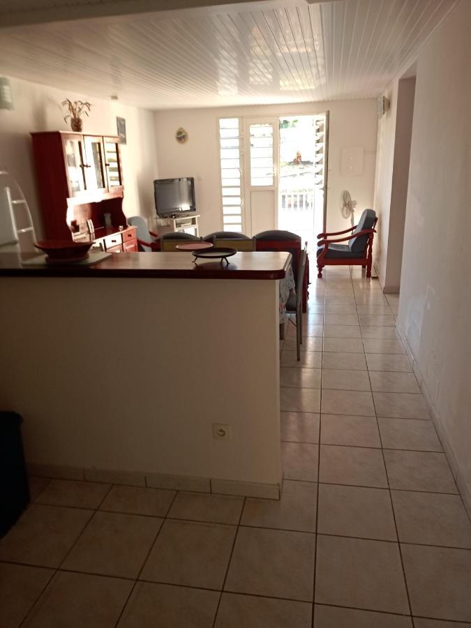 Charmant Appartement Verdoyant Le Morne-Vert Exterior foto