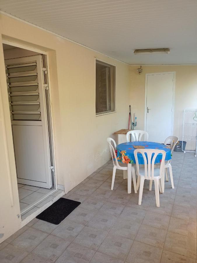 Charmant Appartement Verdoyant Le Morne-Vert Exterior foto